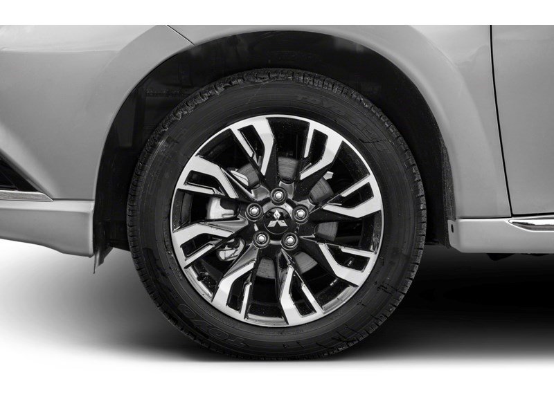 2018 Mitsubishi Outlander Plug-In Hybrid GT S-AWC Exterior Shot 5