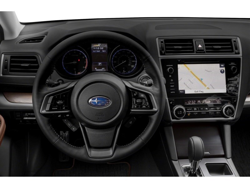 2017 Subaru Outback 3.6R Premier Technology Package (CVT) Interior Shot 3