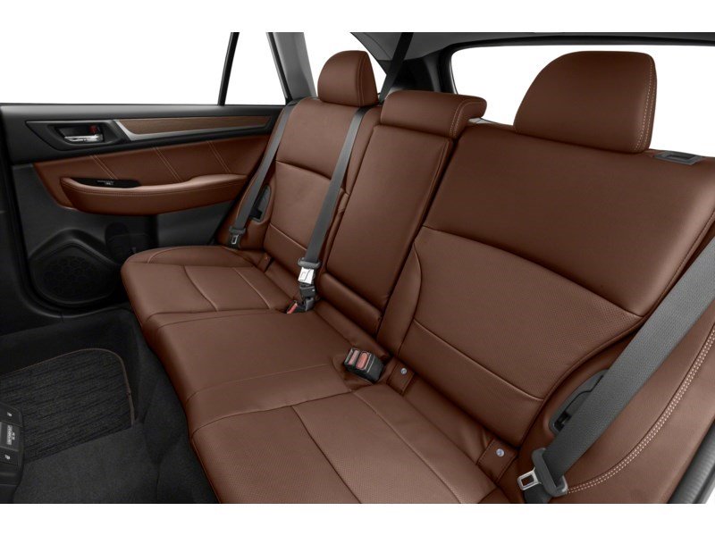 2017 Subaru Outback 3.6R Premier Technology Package (CVT) Interior Shot 5