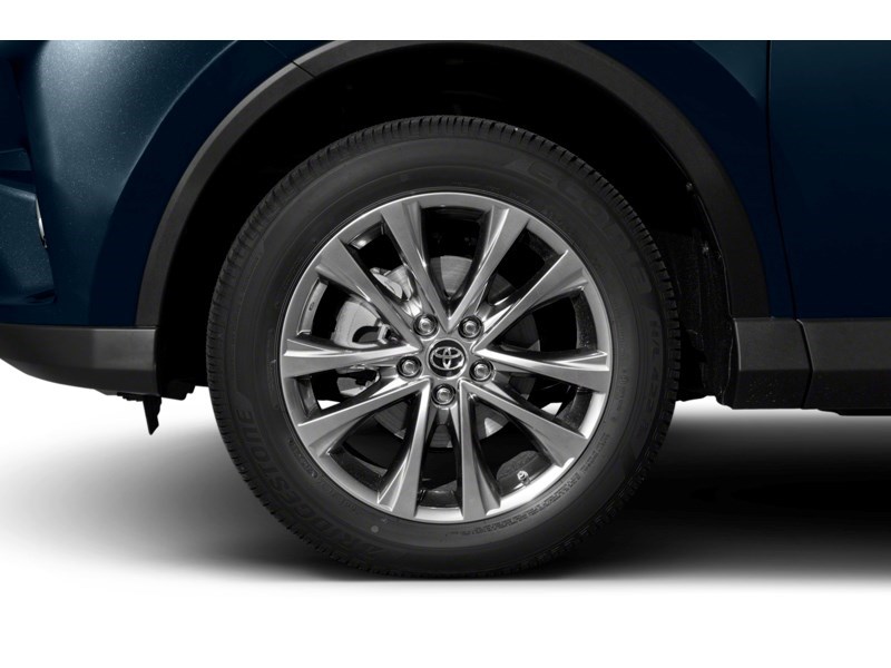 2018 Toyota RAV4 AWD SE | Ultra Low KM's Exterior Shot 5