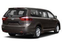2020 Toyota Sienna XLE 7-Passenger AWD Exterior Shot 2
