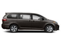 2020 Toyota Sienna XLE 7-Passenger AWD Exterior Shot 11