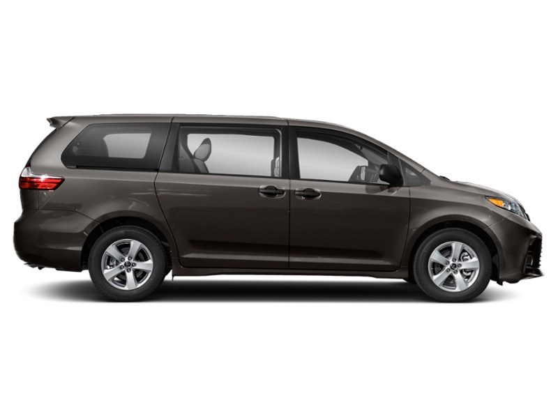 2018 Toyota Sienna LE 7-Passenger AWD Exterior Shot 11