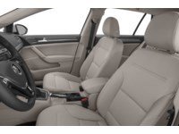 2019 Volkswagen Golf Comfortline 5-door Manual Interior Shot 4