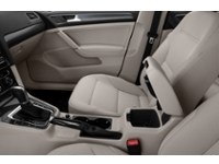 2018 Volkswagen Golf Comfortline 5-door Manual Interior Shot 7