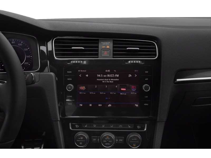 2019 Volkswagen Golf R DSG Interior Shot 2