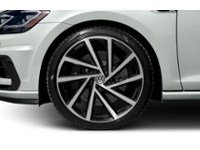 2019 Volkswagen Golf R DSG Exterior Shot 5