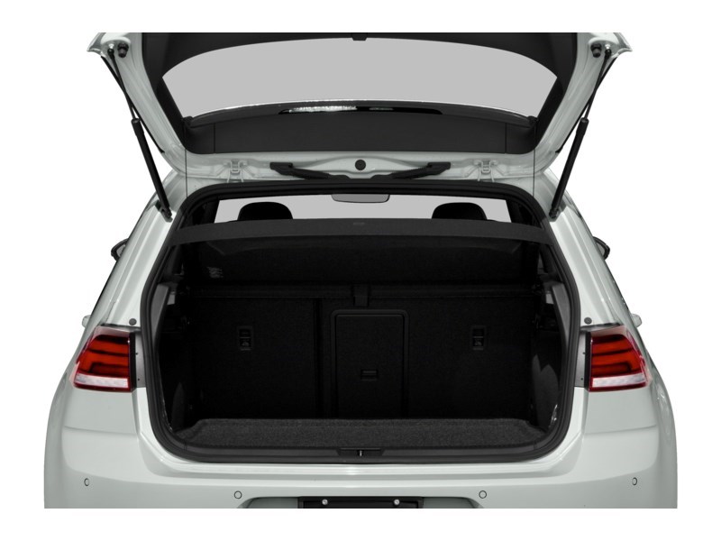 2019 Volkswagen Golf R DSG Exterior Shot 4