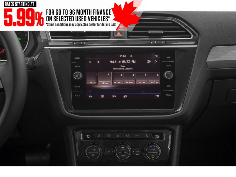 2021 Volkswagen Tiguan Comfortline 4MOTION Interior Shot 2