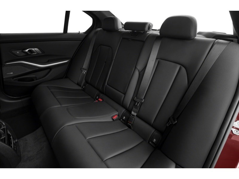 2019 BMW 330 i xDrive Interior Shot 5