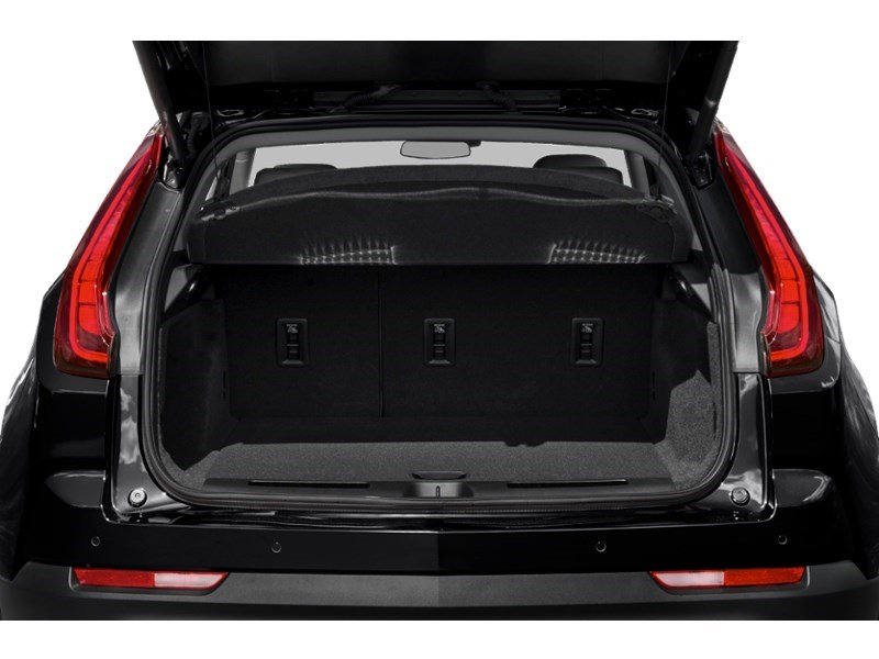 2021 Cadillac XT4 Premium Luxury Exterior Shot 4
