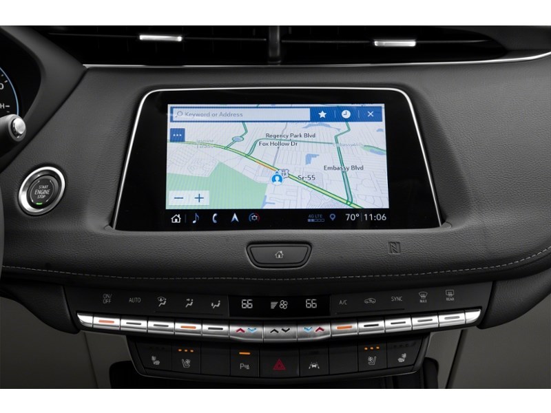 2021 Cadillac XT4 AWD 4dr Premium Luxury Interior Shot 8