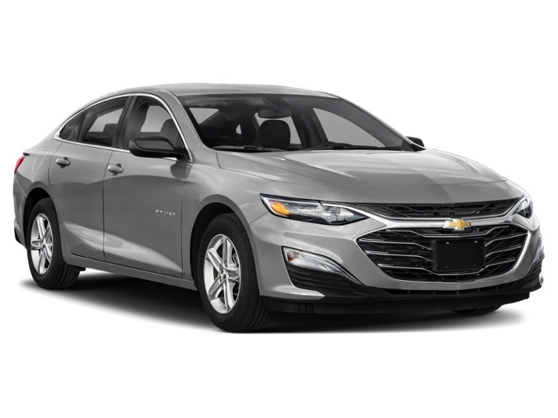 2022 Chevrolet Malibu 4dr Sdn LS w/1LS Exterior Shot 8