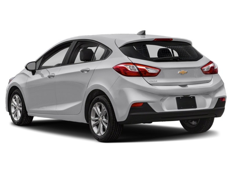 2019 Chevrolet Cruze 4dr HB LT Exterior Shot 9