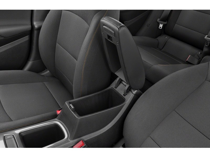 2019 Chevrolet Cruze 4dr HB LT Interior Shot 7