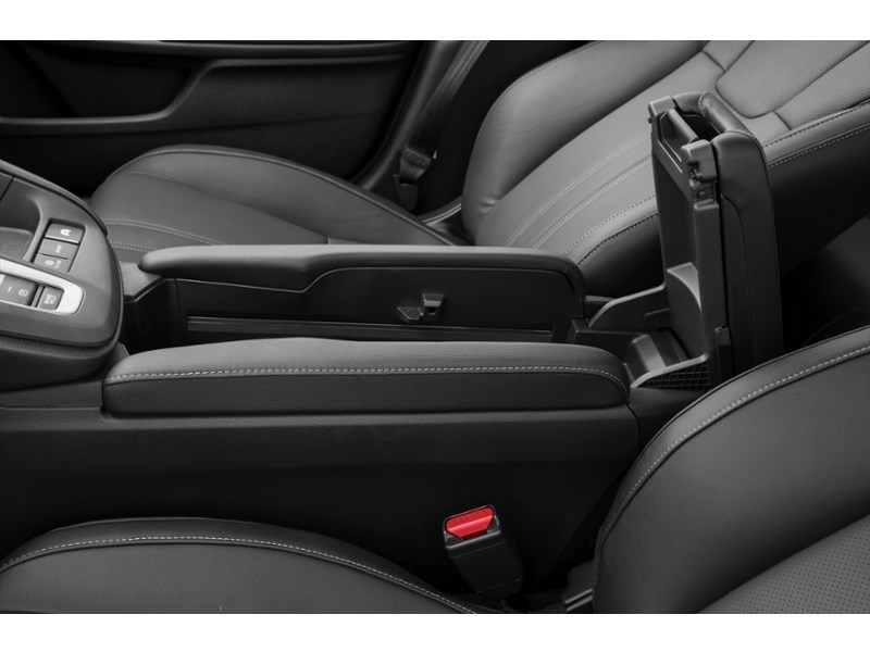 2020 Honda Insight Touring Interior Shot 7