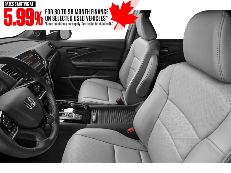 2019 Honda Passport Touring AWD Interior Shot 4