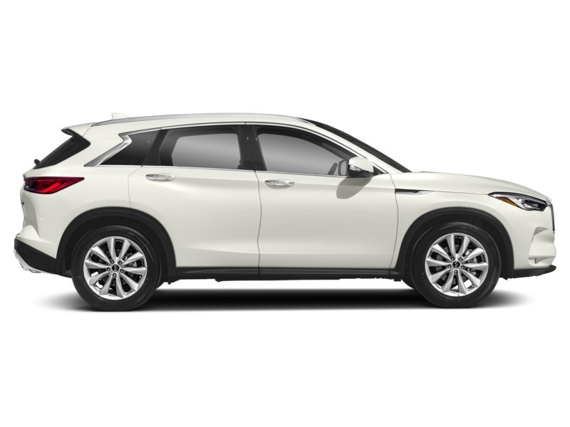 2019 INFINITI QX50 LUXE AWD Exterior Shot 10