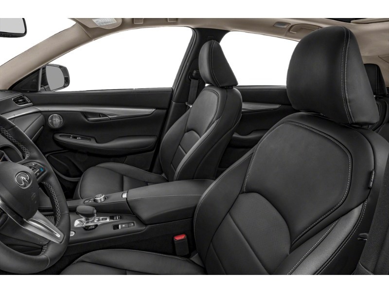 2019 INFINITI QX50 LUXE AWD Interior Shot 4