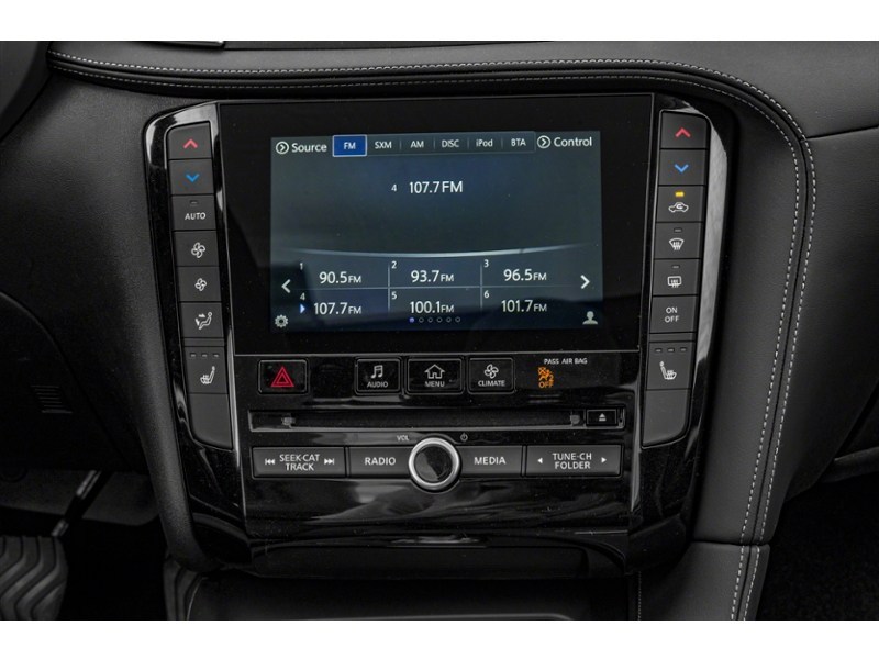 2019 INFINITI QX50 LUXE AWD Interior Shot 2