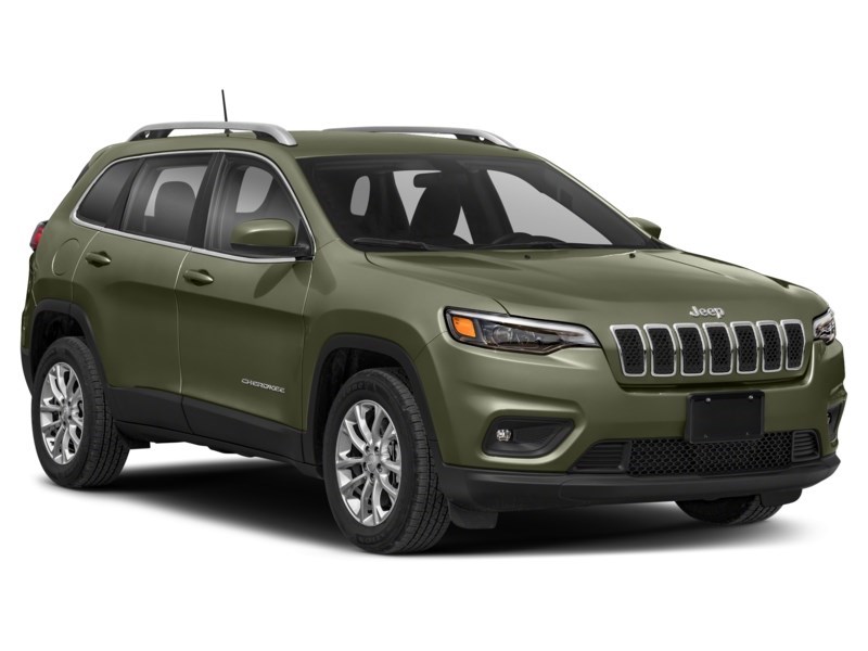 2019 Jeep Cherokee North FWD Exterior Shot 9