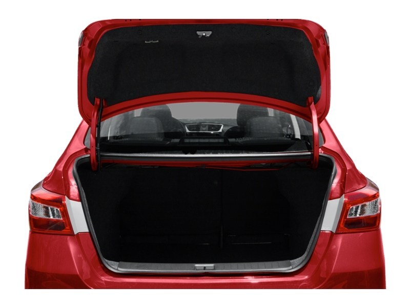 2019 Nissan Sentra S CVT Exterior Shot 4
