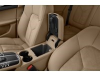 2021 Porsche Macan S Interior Shot 7