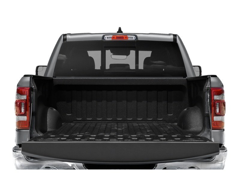 2019 RAM 1500 Limited 4x4 Crew Cab 5'7" Box Exterior Shot 4
