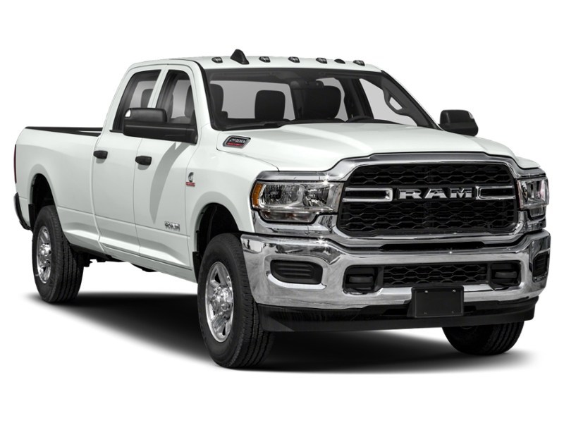 2022 RAM 2500 Big Horn 4x4 Crew Cab 6'4" Box Exterior Shot 8