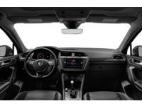 2019 Volkswagen Tiguan Highline 4MOTION Interior Shot 6