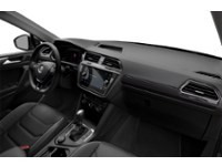 2019 Volkswagen Tiguan Highline 4MOTION Interior Shot 1