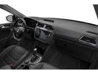 2021 Volkswagen Tiguan Highline 4MOTION Interior Shot 1