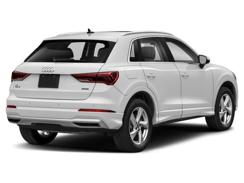 2019 Audi Q3 2.0 TFSI quattro Technik Tiptronic Exterior Shot 2
