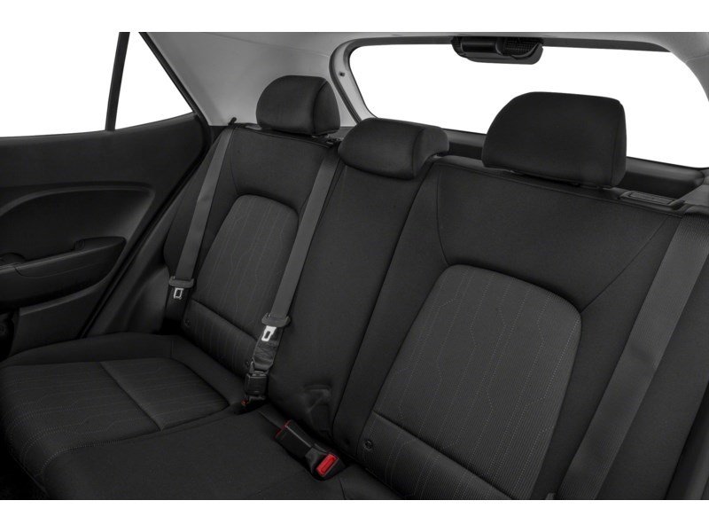 2021 Hyundai Venue Preferred IVT w/Two-Tone Interior Shot 4