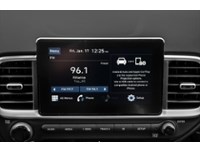 2022 Hyundai Venue Essential IVT w/Two-Tone Interior Shot 7