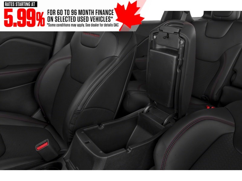 2019 Jeep Cherokee Trailhawk Elite 4x4 Interior Shot 7