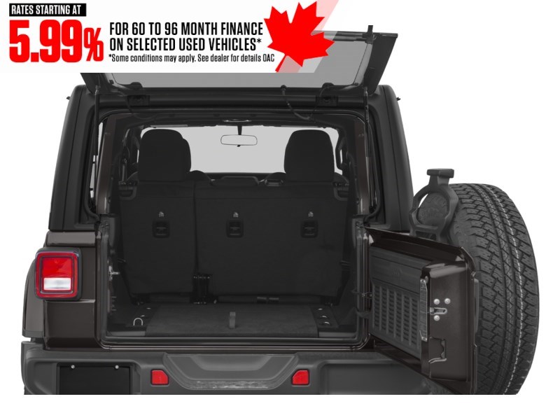 2020 Jeep Wrangler Unlimited Sahara 4x4 Exterior Shot 4