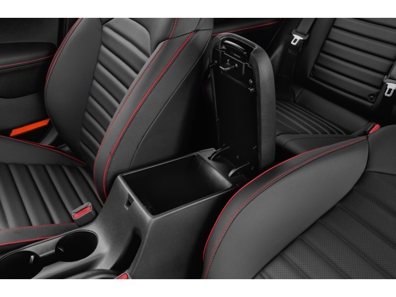 2021 Kia Forte GT Limited DCT Interior Shot 7