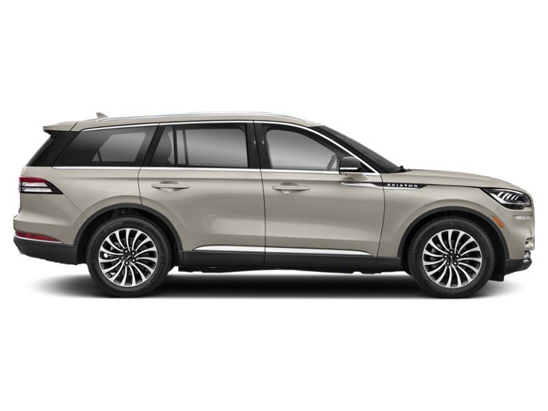 2021 Lincoln Aviator Reserve Exterior Shot 10