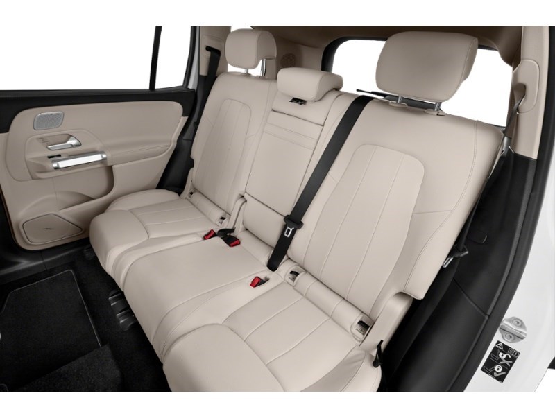 2020 Mercedes-Benz GLB 250 Base Interior Shot 5