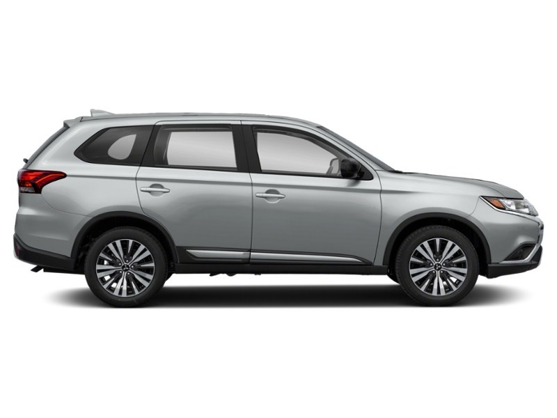 2020 Mitsubishi Outlander ES S-AWC Exterior Shot 10