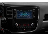 2020 Mitsubishi Outlander ES S-AWC Interior Shot 2