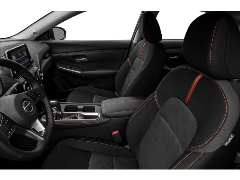 2020 Nissan Sentra SR CVT Interior Shot 4