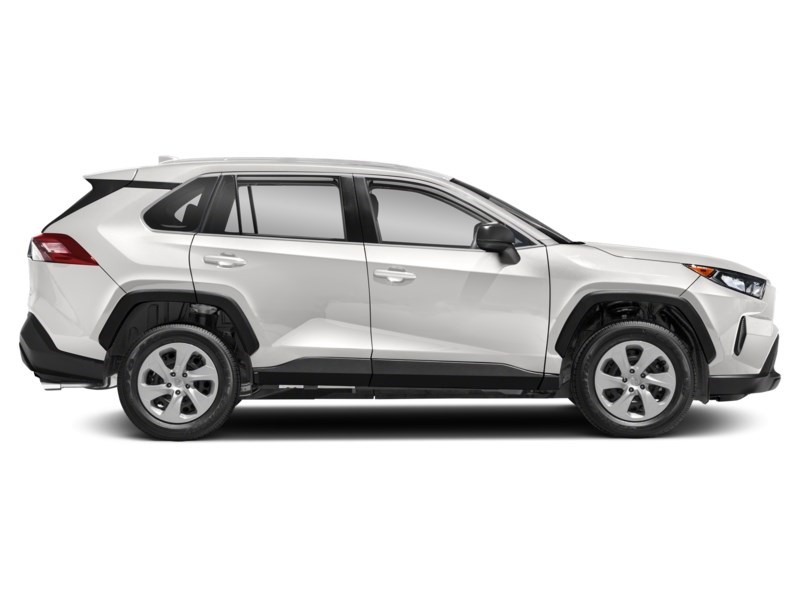 2019 Toyota RAV4 AWD LE Exterior Shot 10