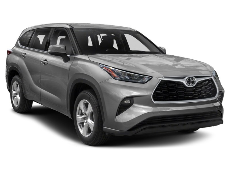 2022 Toyota Highlander LE AWD Exterior Shot 8