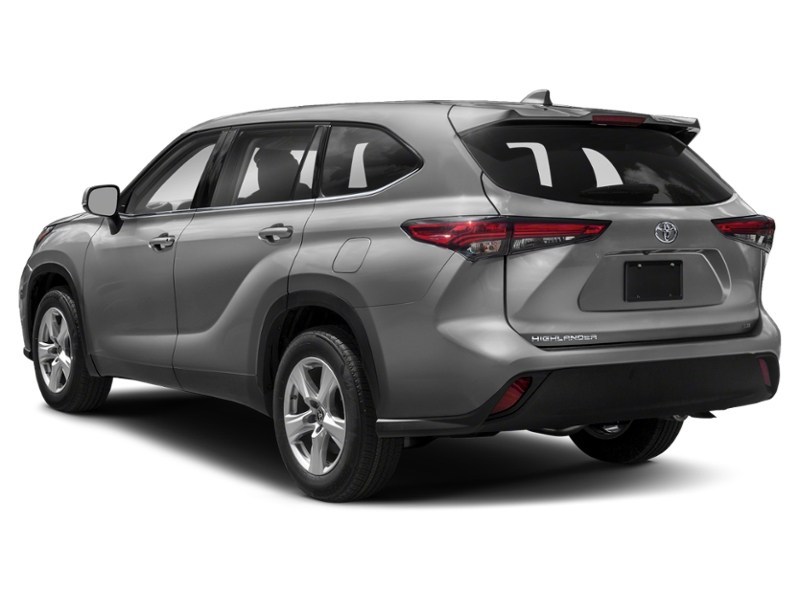 2022 Toyota Highlander LE AWD Exterior Shot 9