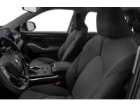 2022 Toyota Highlander LE AWD Interior Shot 4