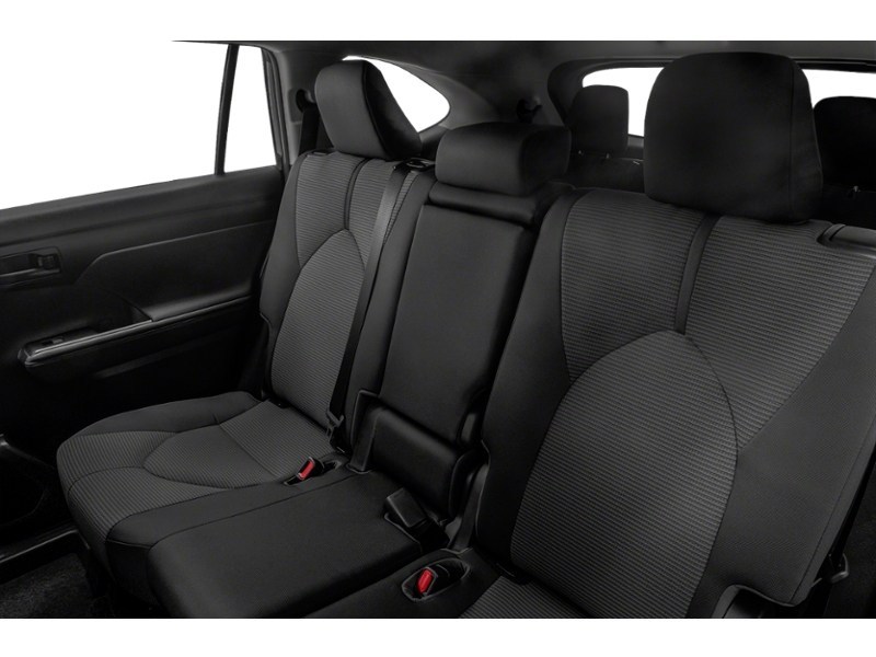 2020 Toyota Highlander LE AWD Interior Shot 5