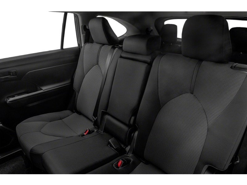 2020 Toyota Highlander LE AWD Interior Shot 5