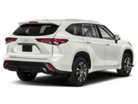 2021 Toyota Highlander XLE AWD Exterior Shot 2